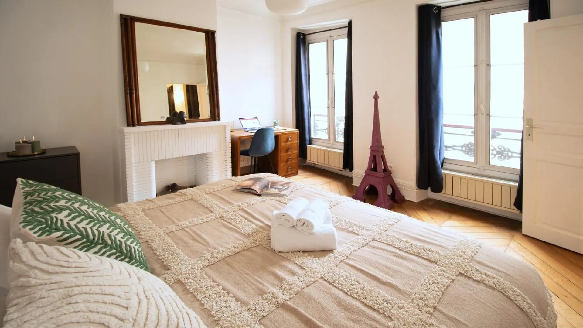 Montmartre & Batignolles - Cityapartmentstay Paris France